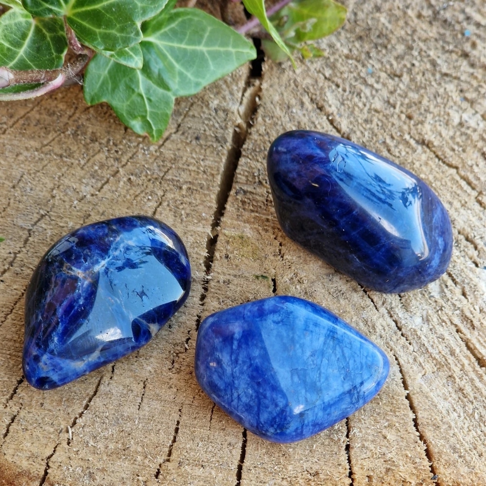 Pierre roulée sodalite