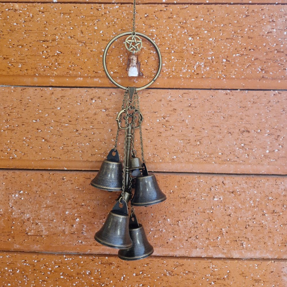 suspension sorcière