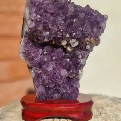 Druse Améthyste à inclusions de Cacoxénite