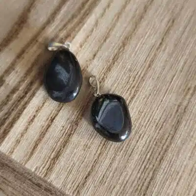 Pendentif pierre roulée hématite