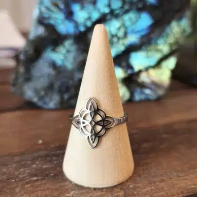 Bague Nœud de sorcière