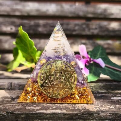 Orgonite Améthyste Pentacle Fleur de vie