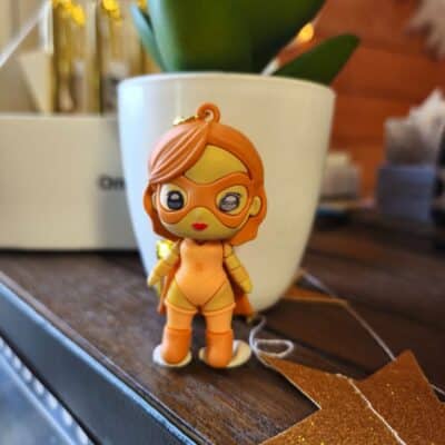 Poupée Héroïne à intention Positivité