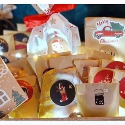 Calendrier de l'Avent Le monde d'Auré 12 cases