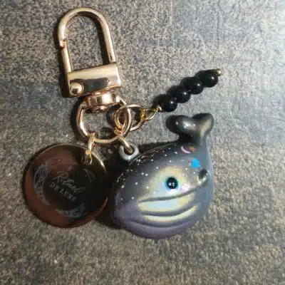 Baleine porte-bonheur Maneki Kujira Noire