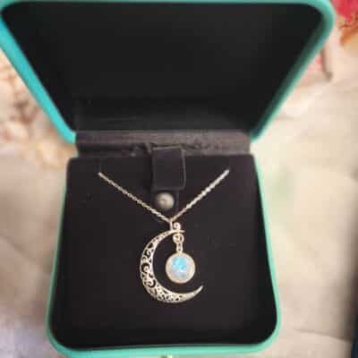 Collier Péristérite