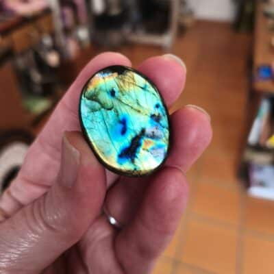 Galet Labradorite AA+ 3/4cm